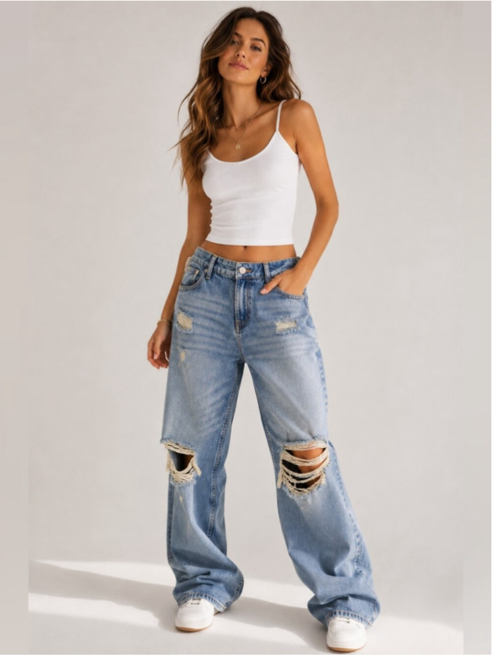 Refuge Denim Skater Low Rise Distressed Baggy Jeans Women’s Size 3 NWT
